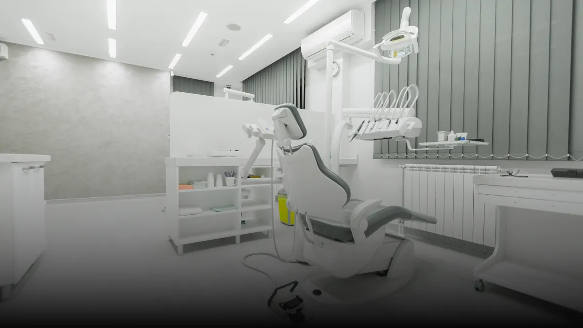 Salle de soins dentaires moderne à Istanbul